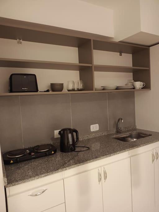 Centro - Departamento Con Cochera Apartamento *